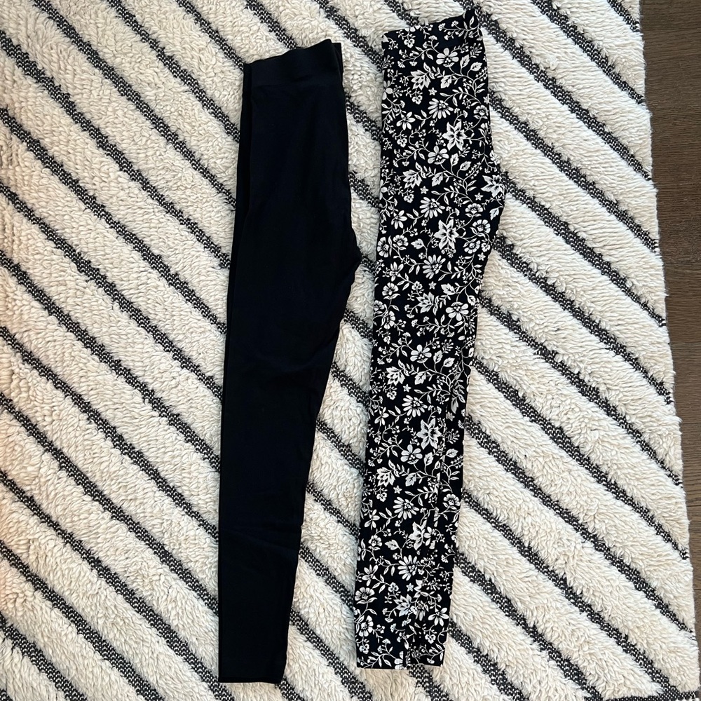 Old Navy Women’s Leggings 2 Pack Size Small-Tall